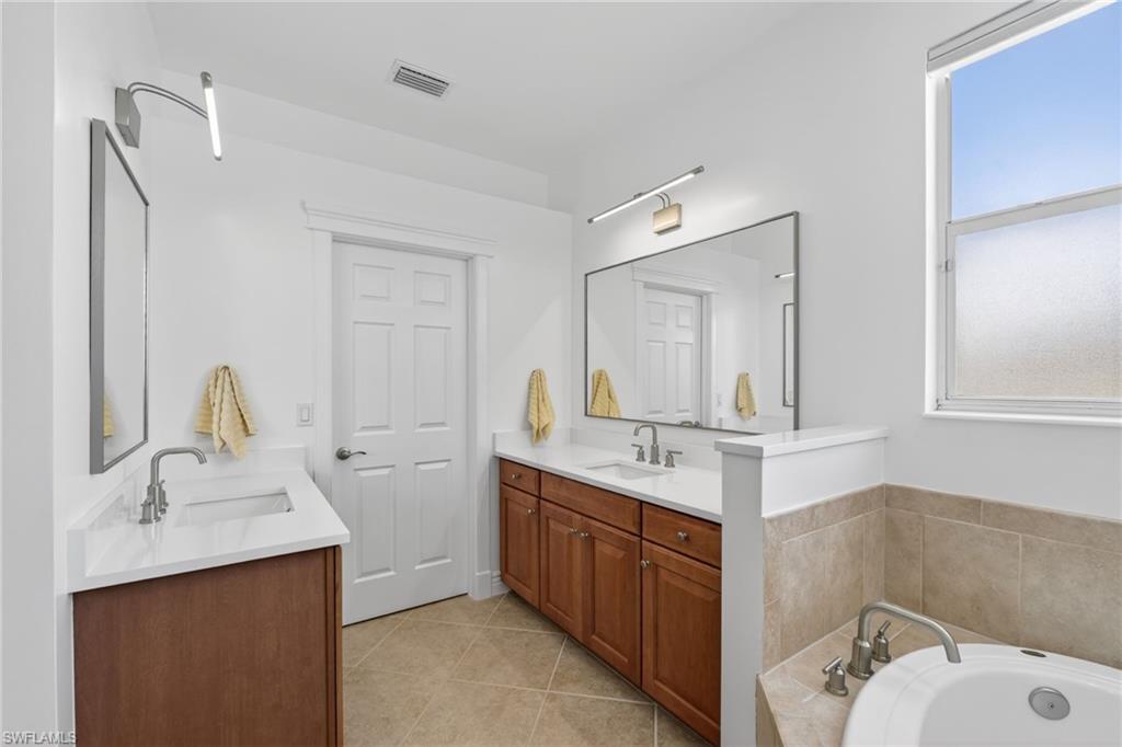 STONEYBROOK - Residential