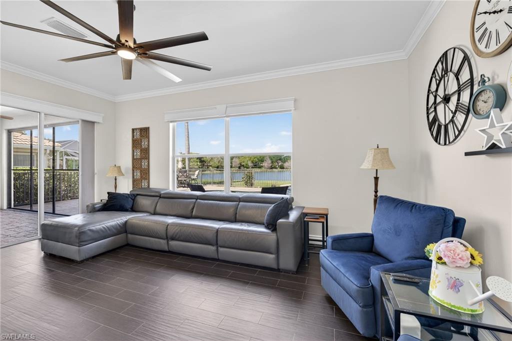 STONEYBROOK - Residential