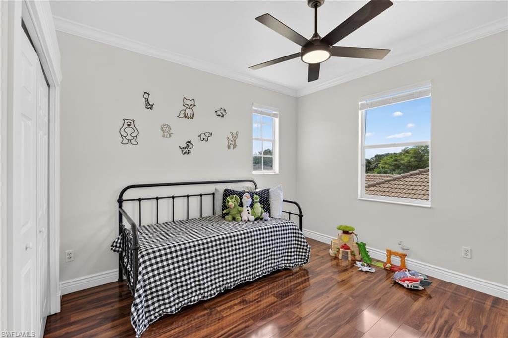 STONEYBROOK - Residential