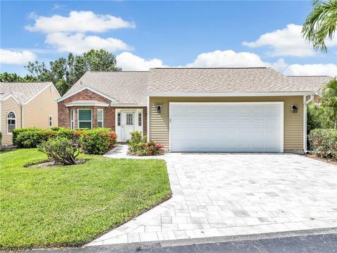 Photo of 15337 Wimborne LN #5, NAPLES, FL 34110 (MLS # 225078301)