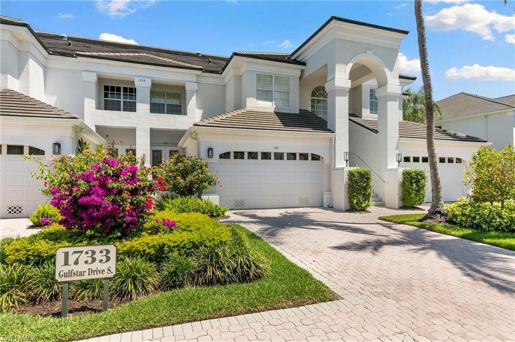 Photo of 1733 Gulfstar DR S #302, NAPLES, FL 34112 (MLS # 226018034)