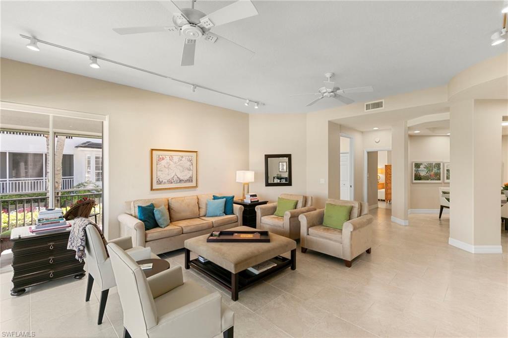 YACHT HARBOUR COVE - Residential