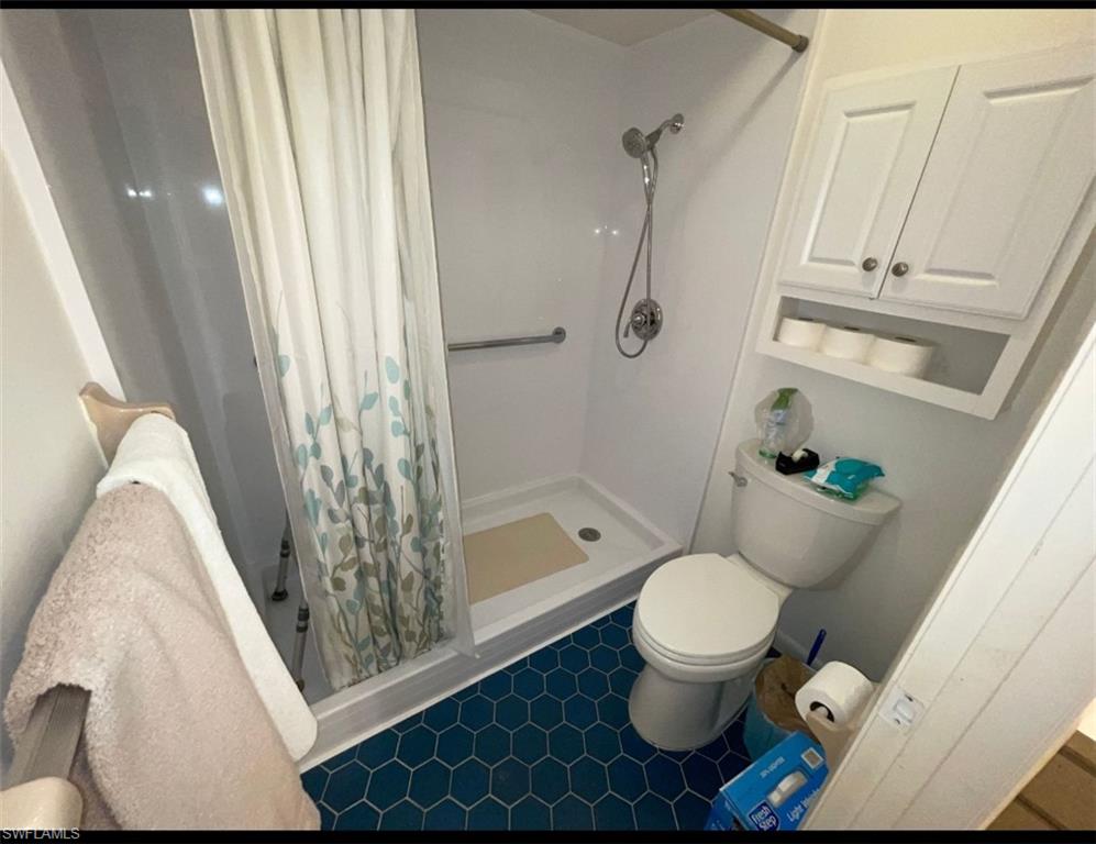 WOODCREST VILLAGE - Residential