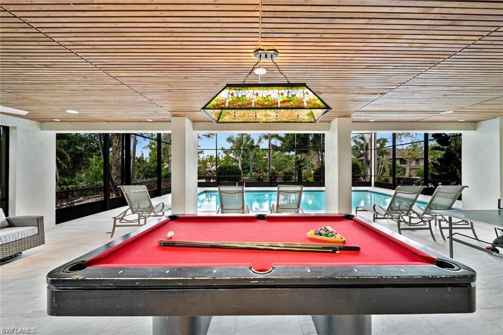 METES AND BOUNDS - Residential