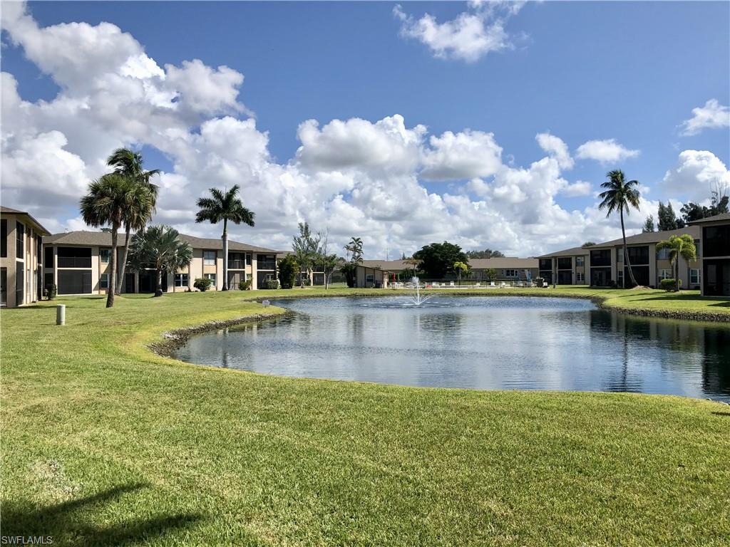 DAVIS WOODS CONDOMINIUM - Residential