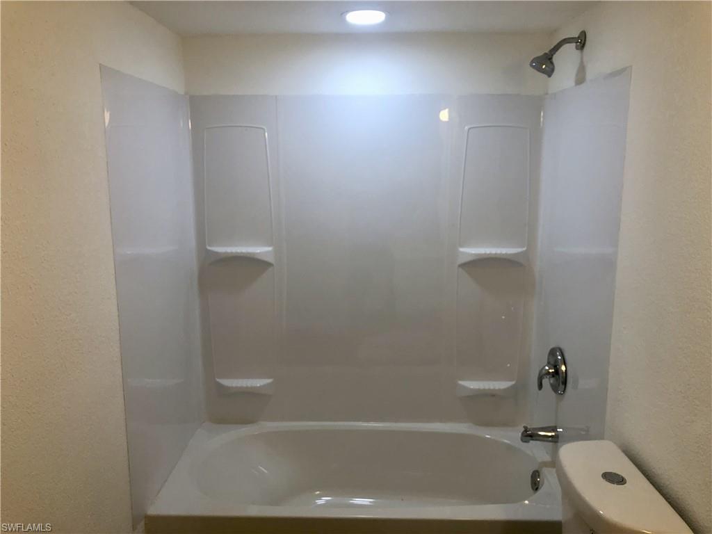 DAVIS WOODS CONDOMINIUM - Residential