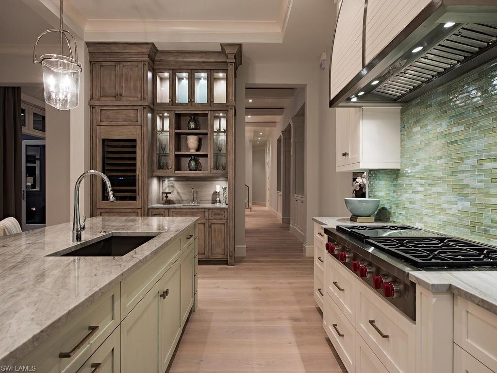 PARK SHORE - Residential