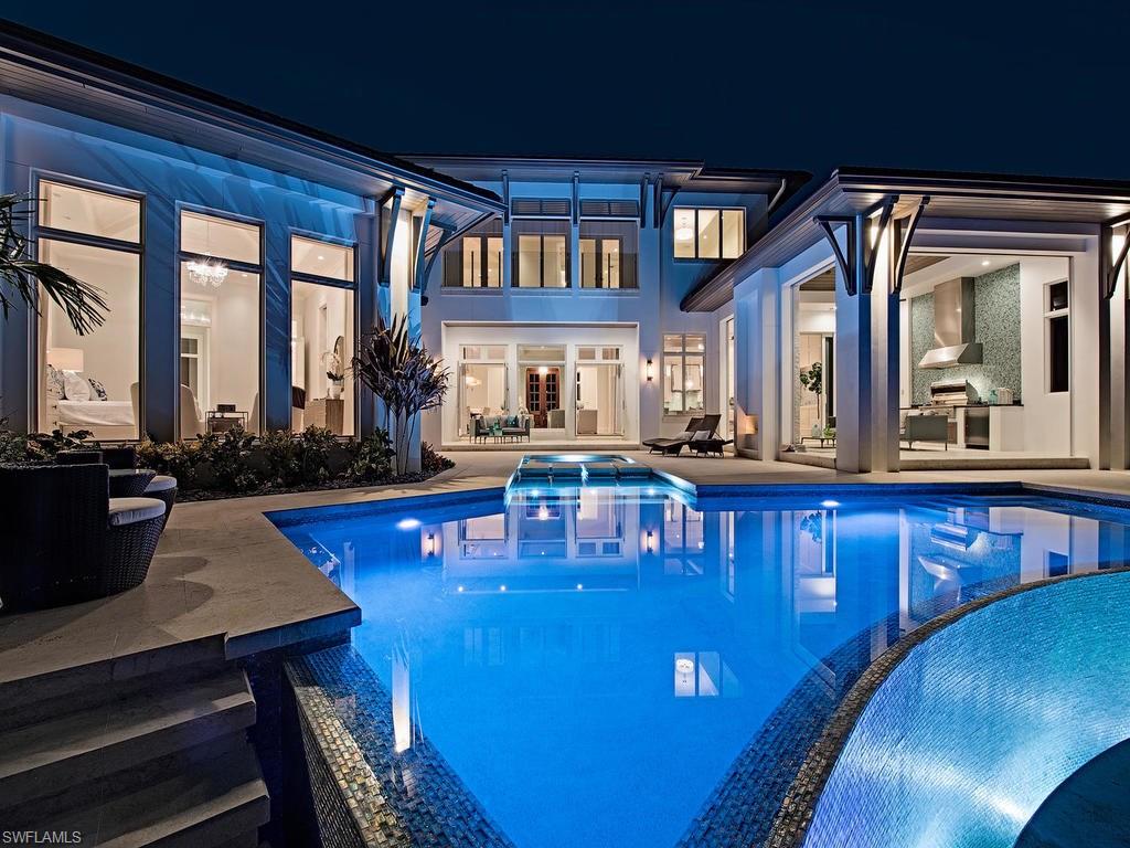 PARK SHORE - Residential