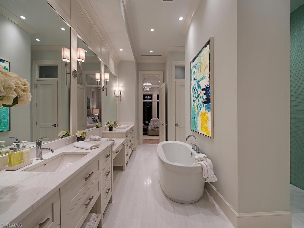 PARK SHORE - Residential