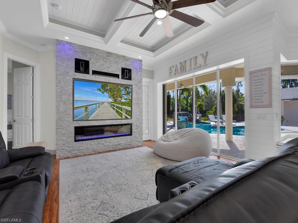 BRIARCLIFF - Residential