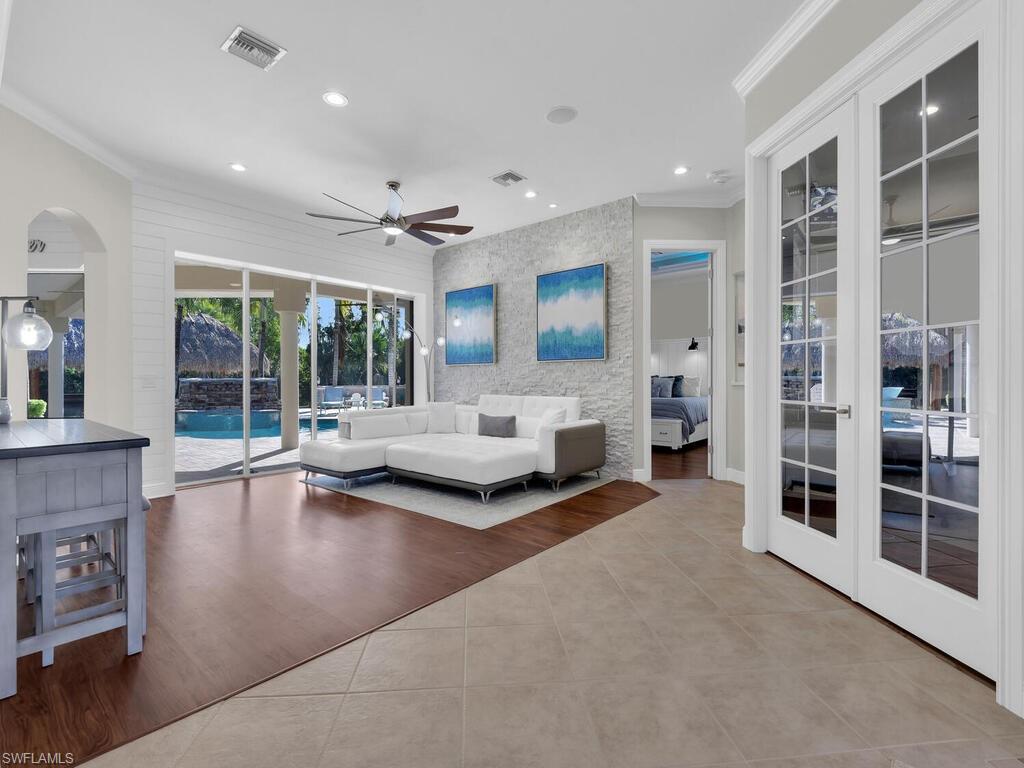 BRIARCLIFF - Residential