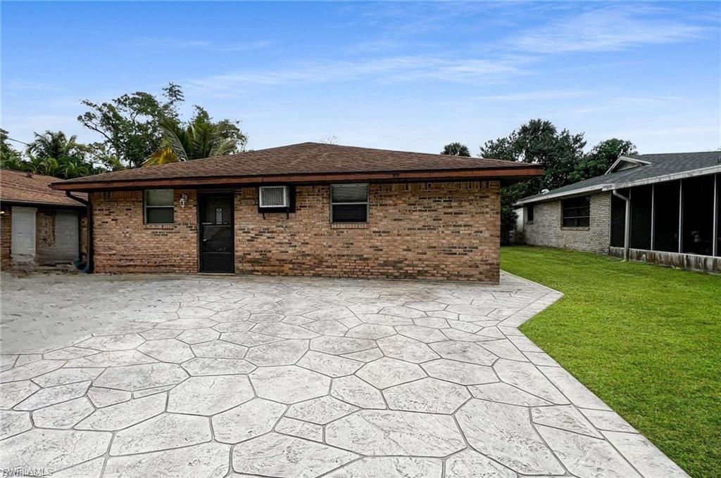 HEITMANS - Residential Lease