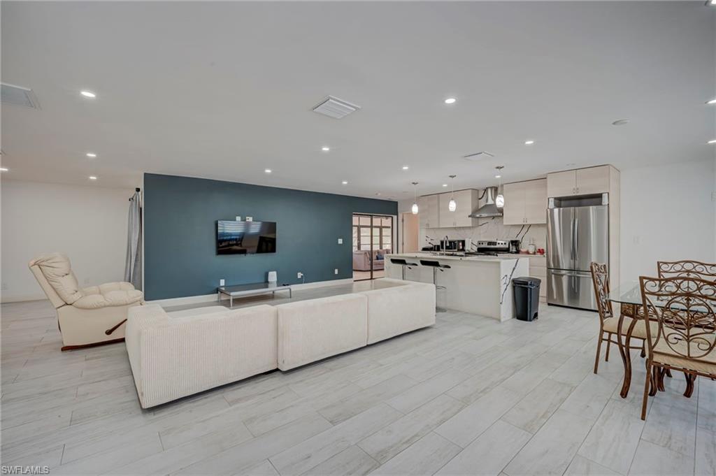 NORTH FORT MYERS - Residential