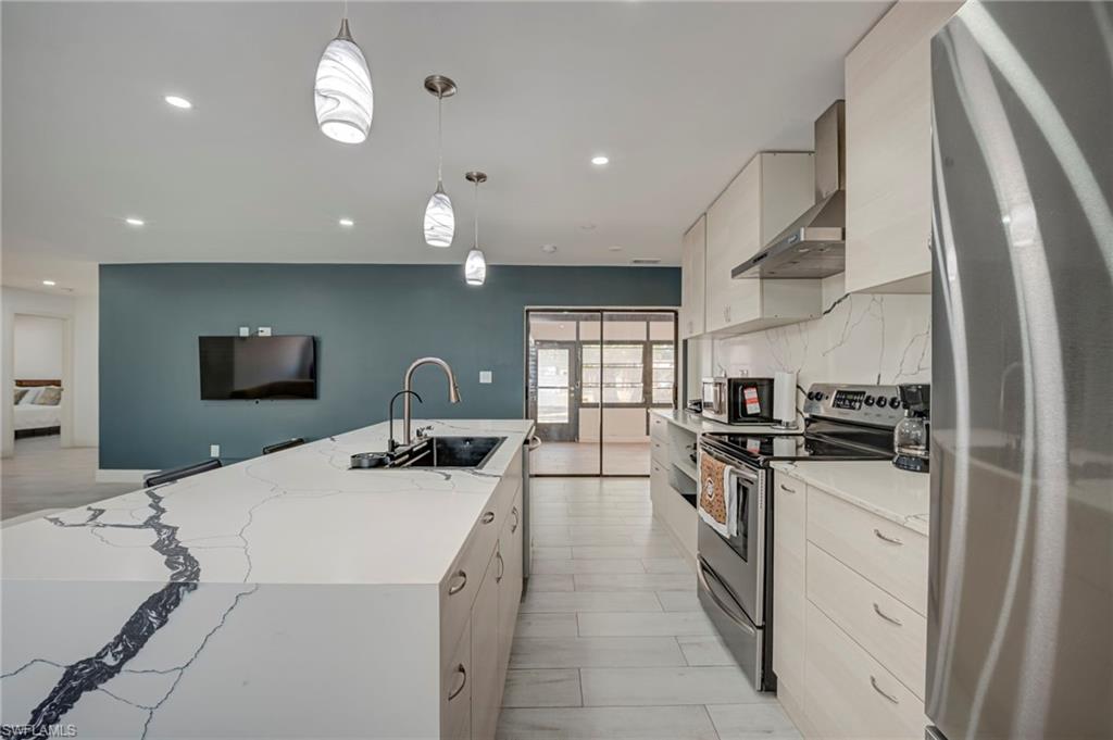 NORTH FORT MYERS - Residential