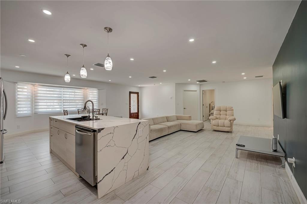 NORTH FORT MYERS - Residential