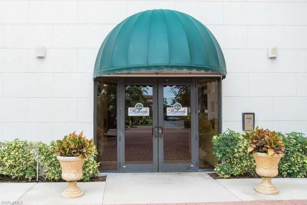 PARKSIDE CONDO - Residential