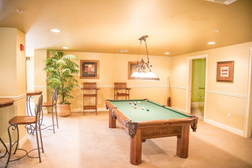 PARKSIDE CONDO - Residential