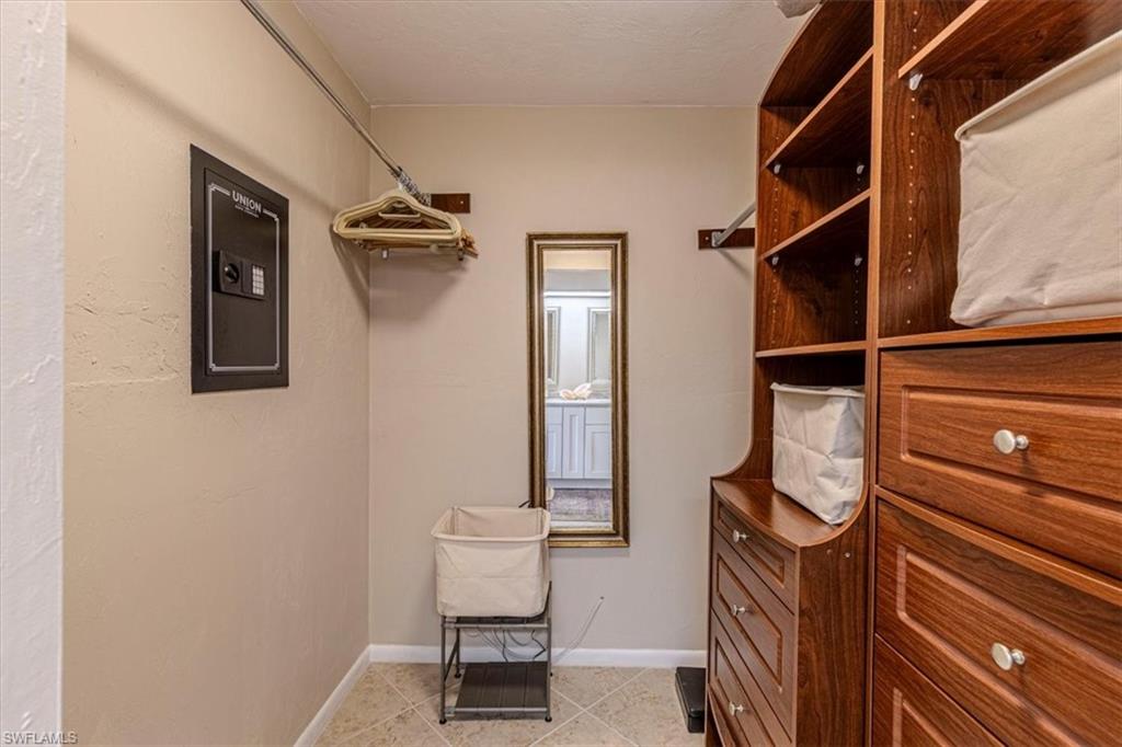 SANDY PINES - Residential