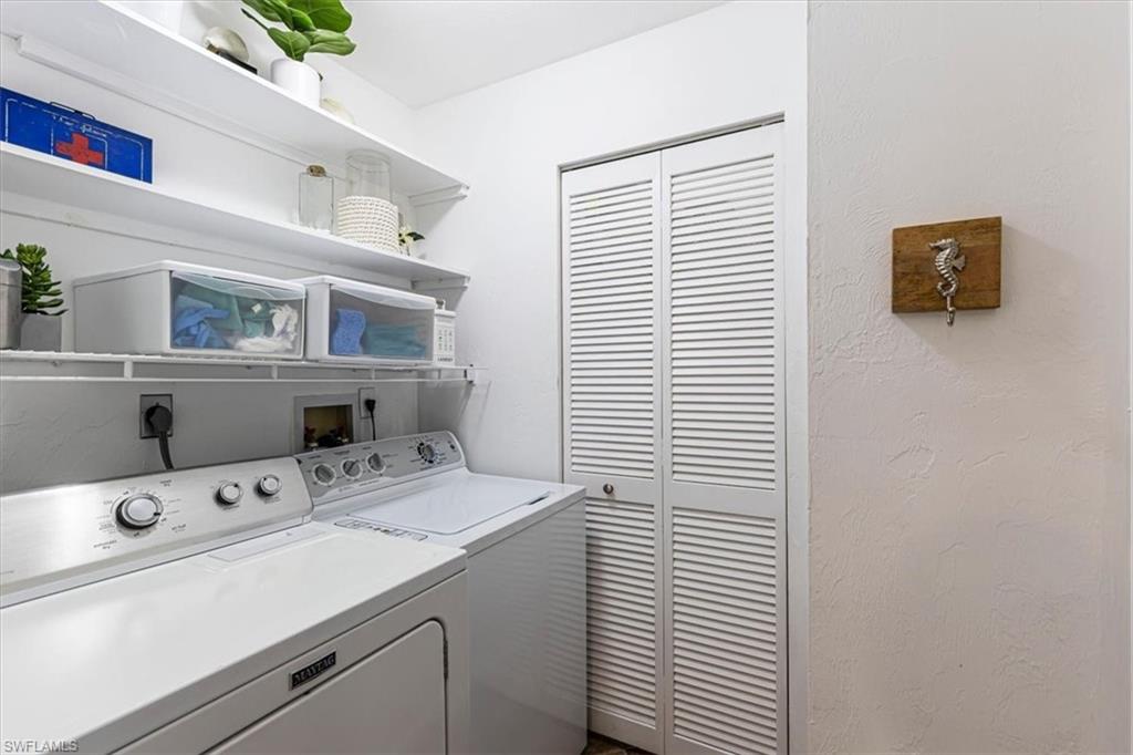 SANDY PINES - Residential