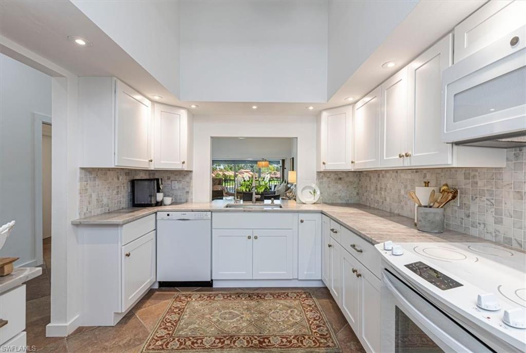 SANDY PINES - Residential