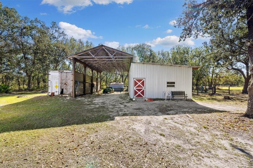 TALL PINES - Residential