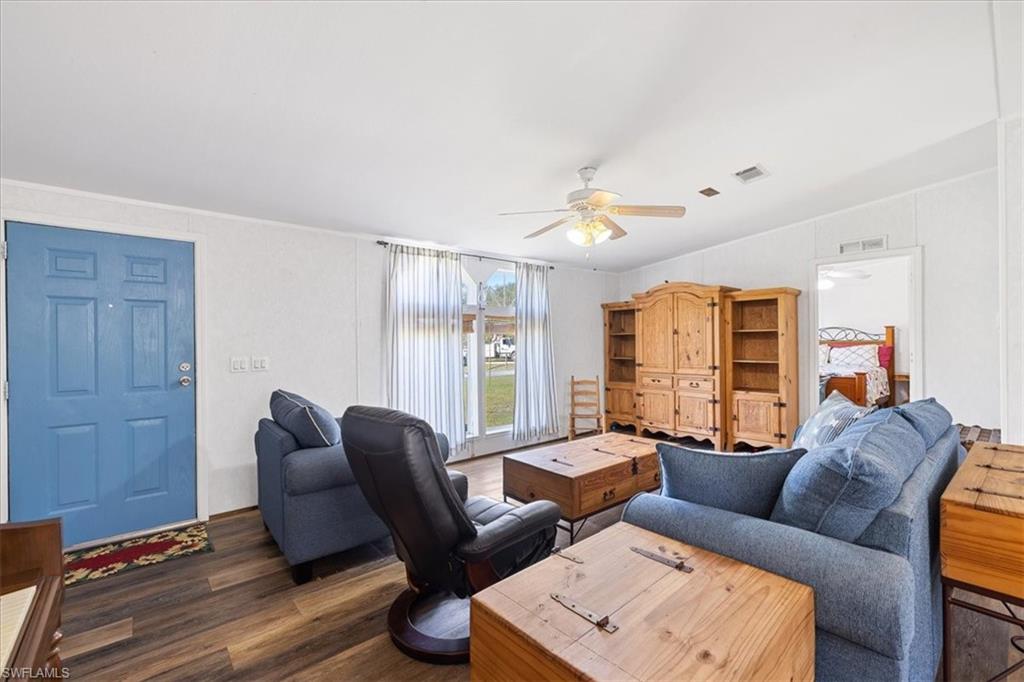 TALL PINES - Residential