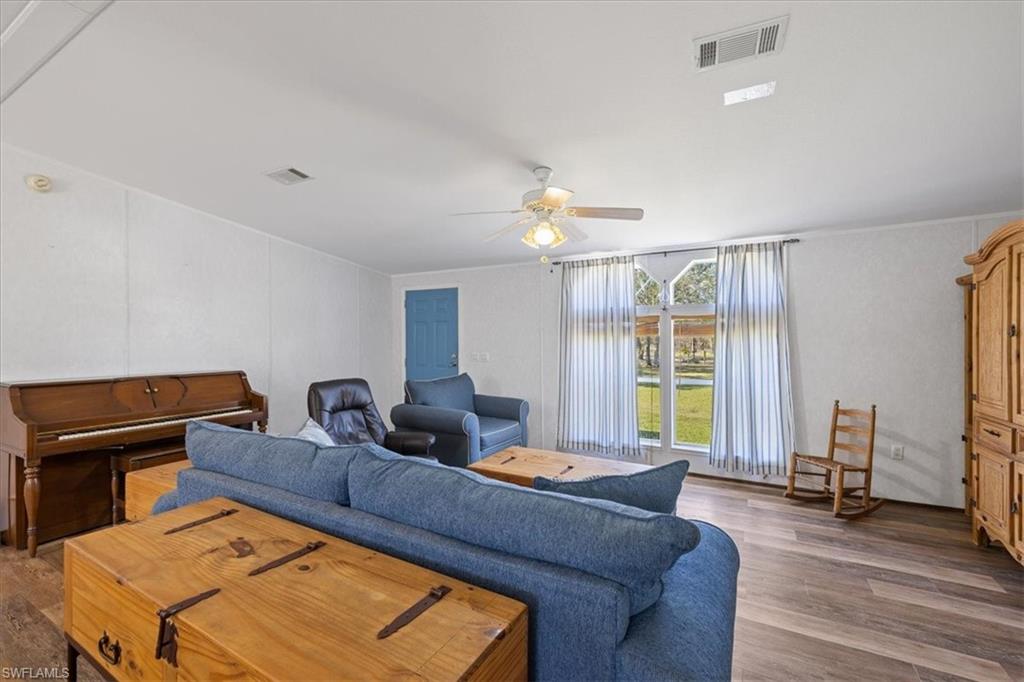 TALL PINES - Residential