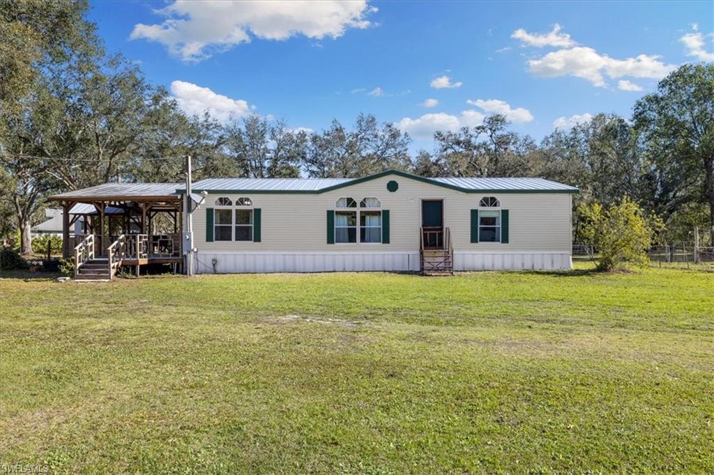 TALL PINES - Residential