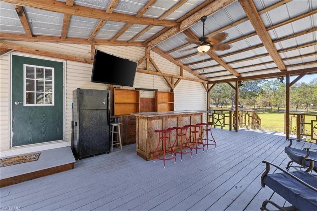 TALL PINES - Residential