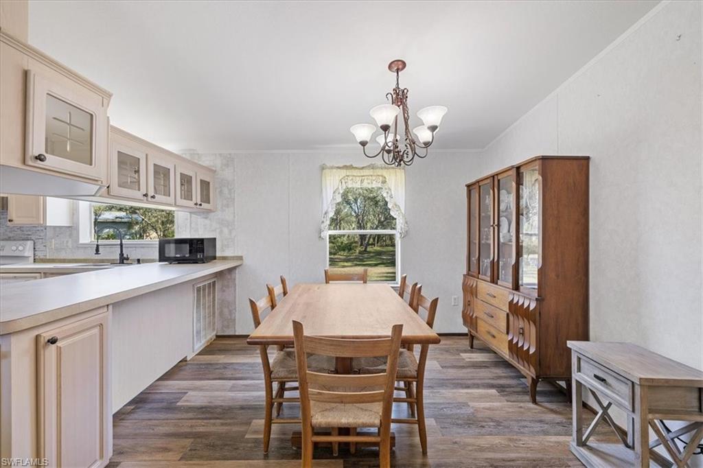 TALL PINES - Residential