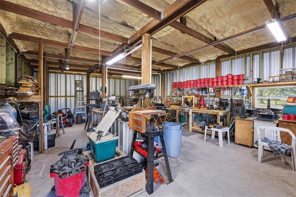 TALL PINES - Residential