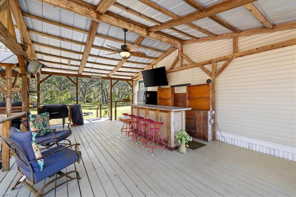 TALL PINES - Residential