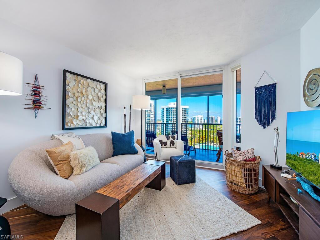 VISTAS AT PARK SHORE - Residential