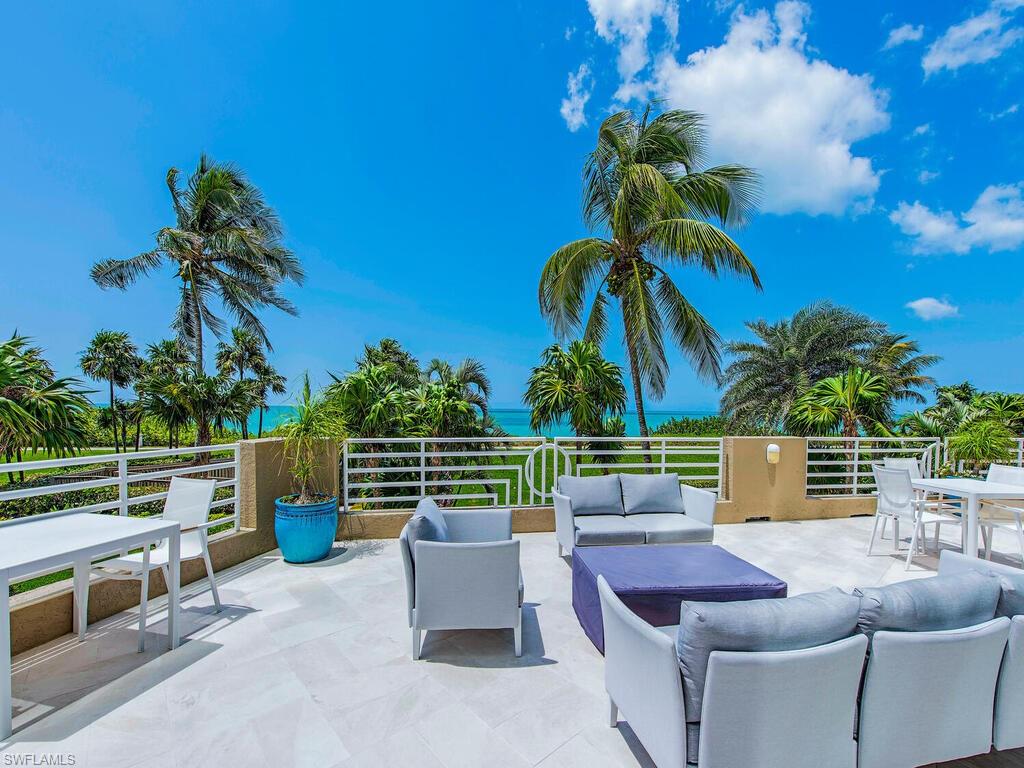 VISTAS AT PARK SHORE - Residential