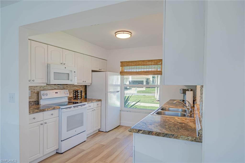 MARCO ISLAND - Residential