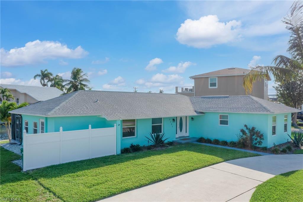 MARCO ISLAND - Residential