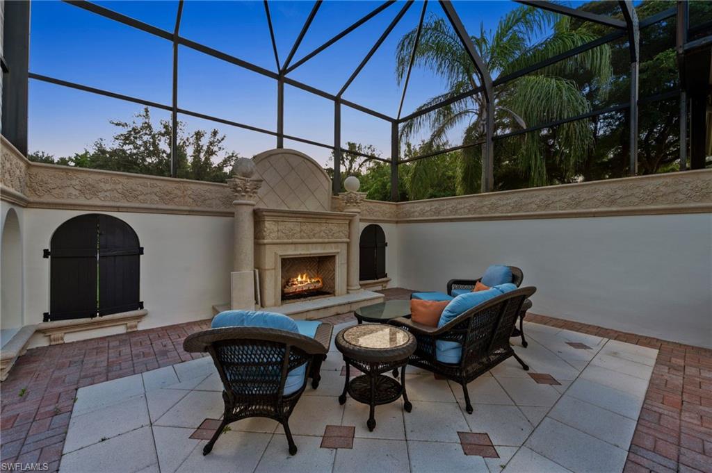 QUAIL WEST - Residential