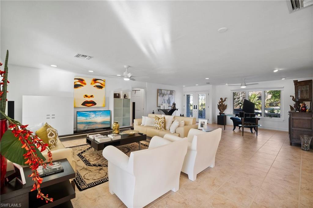 PARK SHORE - Residential