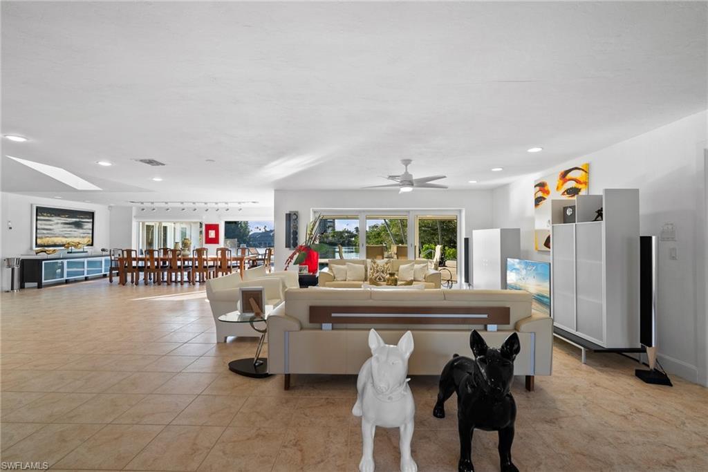 PARK SHORE - Residential