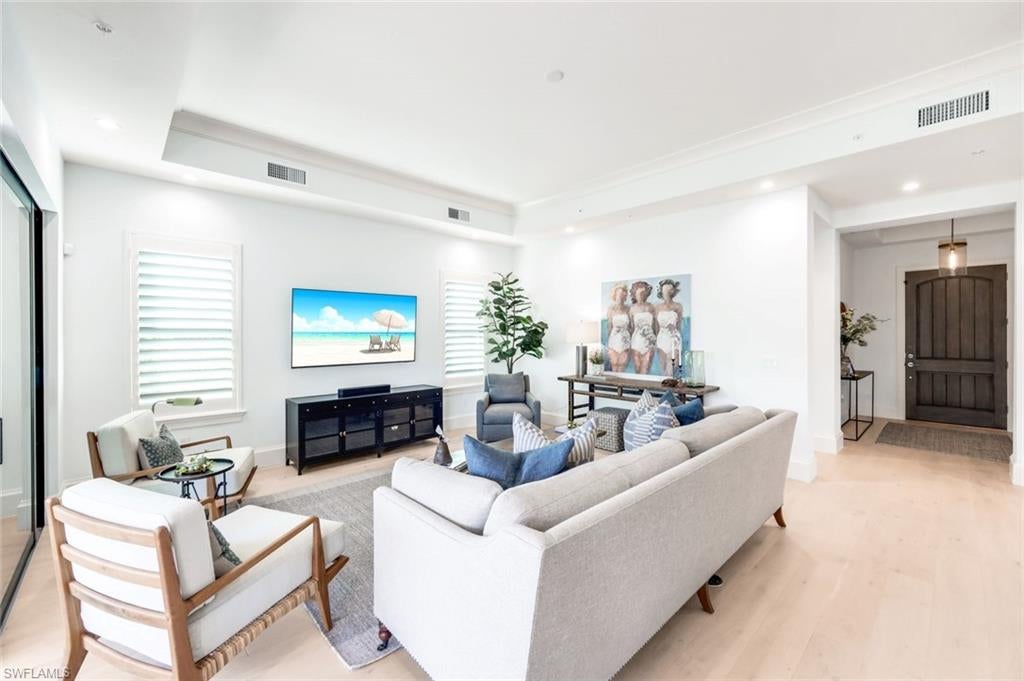 16320 Corsica WAY 102