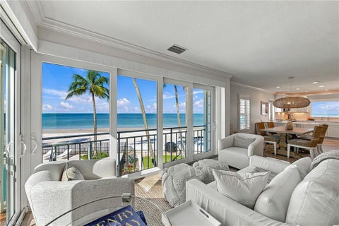 Photo of 2401 Gulf Shore BLVD N #8, NAPLES, FL 34103 (MLS # 226037551)