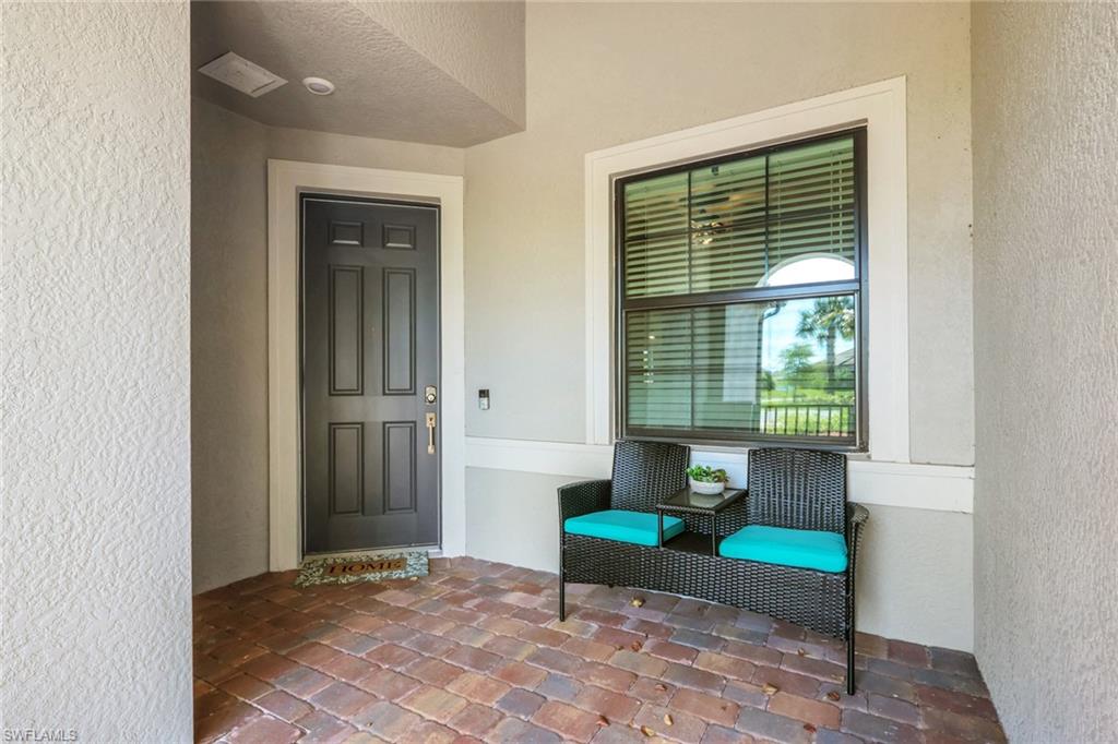 COUNTRY CLUB - Residential