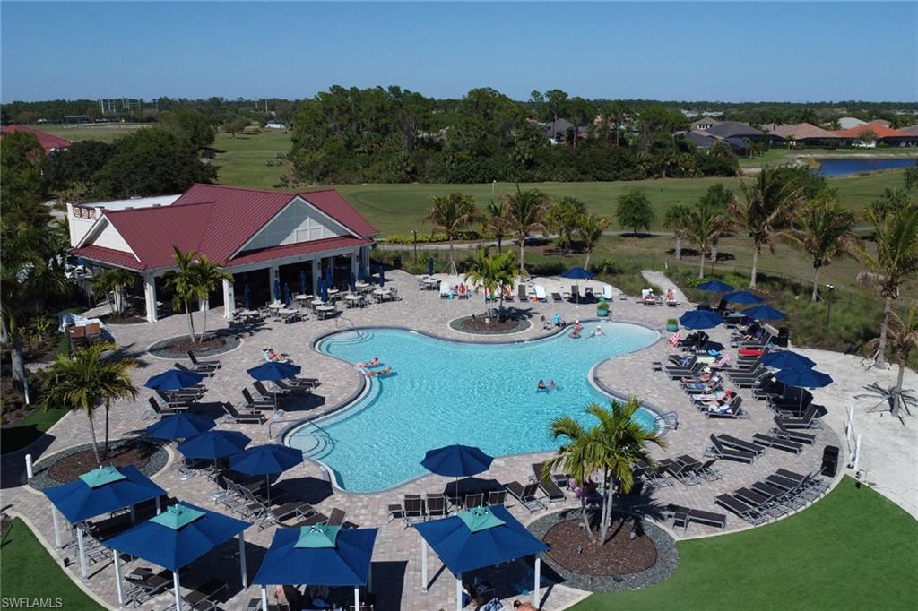 COUNTRY CLUB - Residential