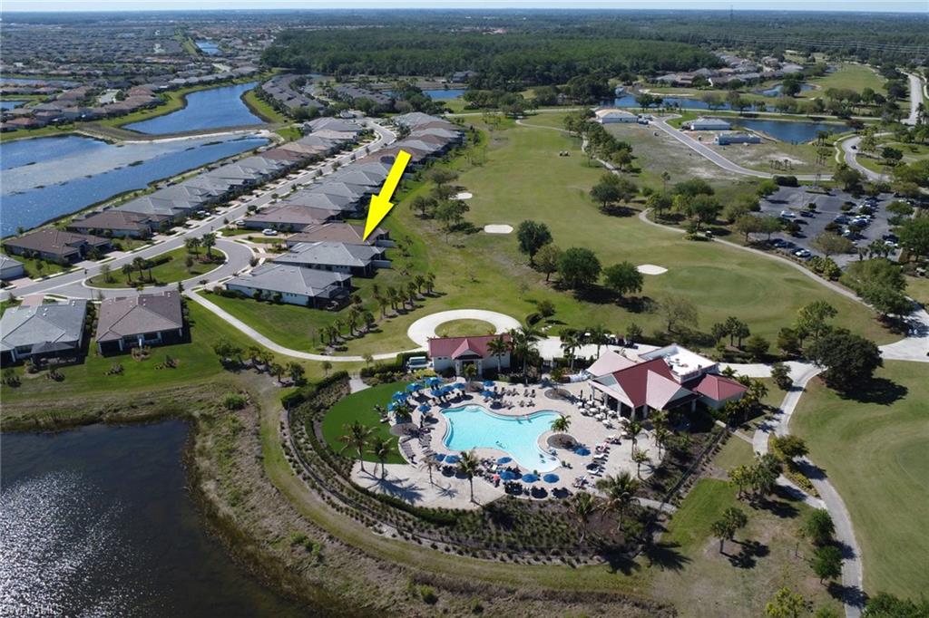 COUNTRY CLUB - Residential