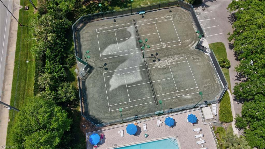 WILSHIRE LAKES - Residential