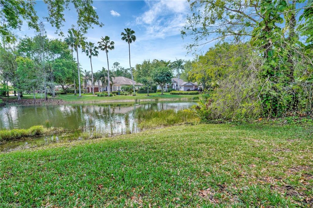 WILSHIRE LAKES - Residential