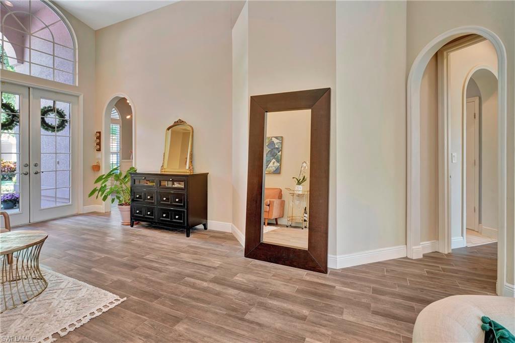 WILSHIRE LAKES - Residential