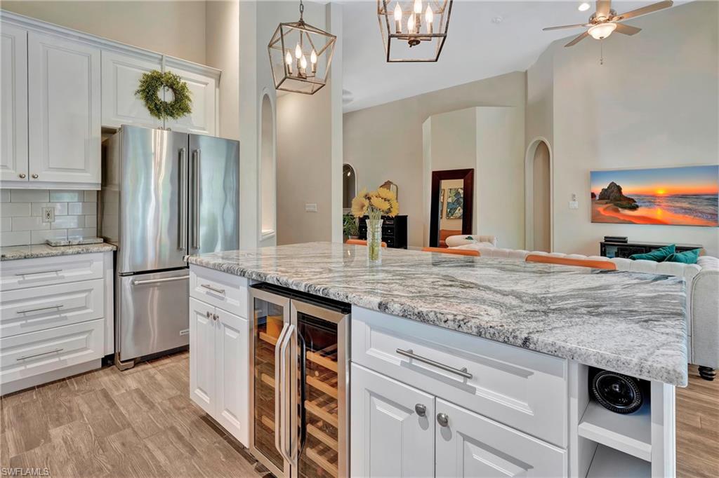 WILSHIRE LAKES - Residential