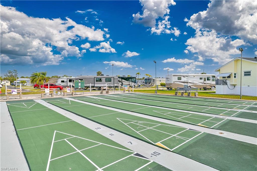 PALMETTO PALMS R V - Land