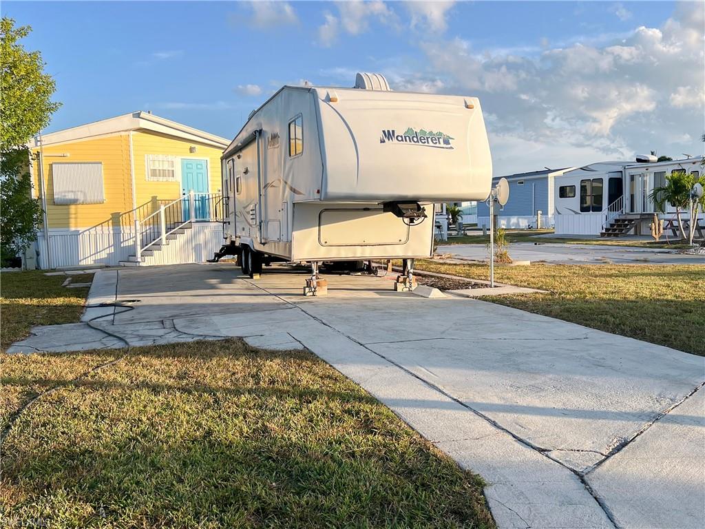 PALMETTO PALMS R V - Land